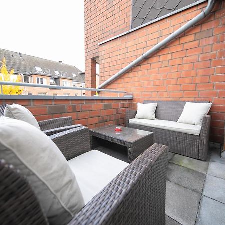 Studio Shiny - Zentral Mit Balkon - Messe - Kueche Neuss Exterior photo